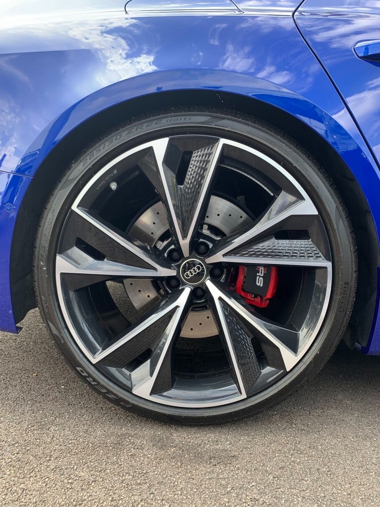 Audi RS7 diamond-cut alloy wheel cleaned and protected